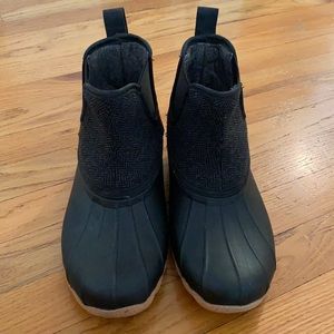 Skechers Pond Staying Dry Women’s Duck Boots